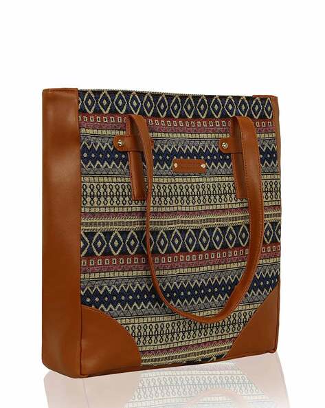 Elegant women’s handbag with a sleek design, gold accents, and a spacious interior for daily essentials.